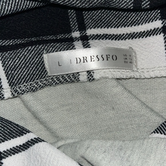Dressfo top, size 8 beautiful black and white check - Picture 5 of 5